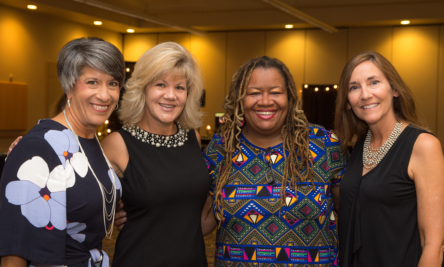 Julie Baumgardner, Tina Frizzell, Gina Ellis and Ruthie Hite