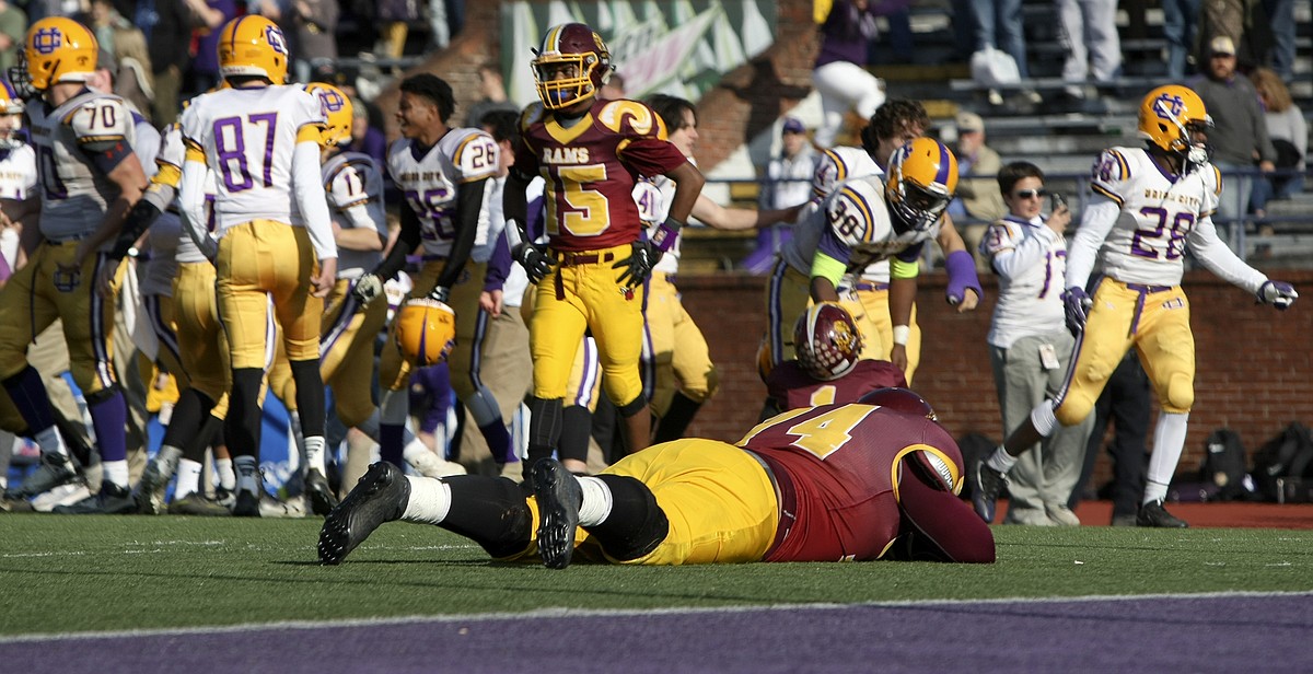 Union City Rams Union City edges Rams in second overtime for state title, 27-21 [photos ...
