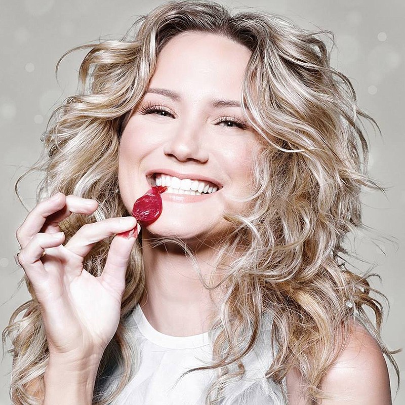 Jennifer Nettles