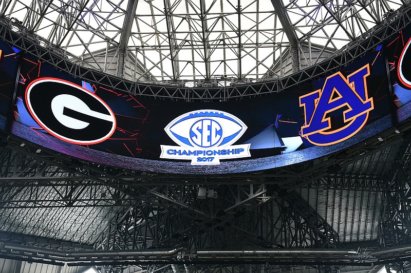 Atlanta, Georgia - Saturday, December 2, 2017. The Georgia Bulldogs defeated the Auburn Tigers, 28-7, in the inaugural 2017 SEC Championship Game at Mercedes Benz Stadium.Photo by Perry McIntyre Jr.