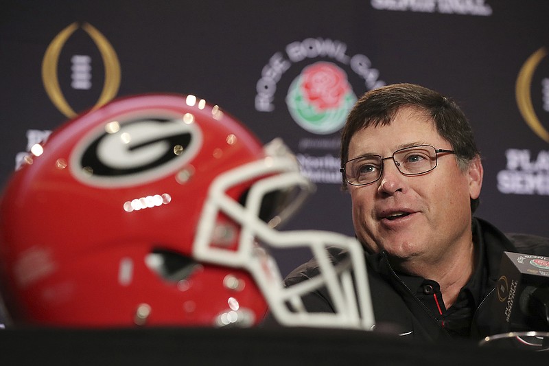 Georgia second-year offensive coordinator Jim Chaney speaks to reporters Thursday afternoon during a Rose Bowl news conference.