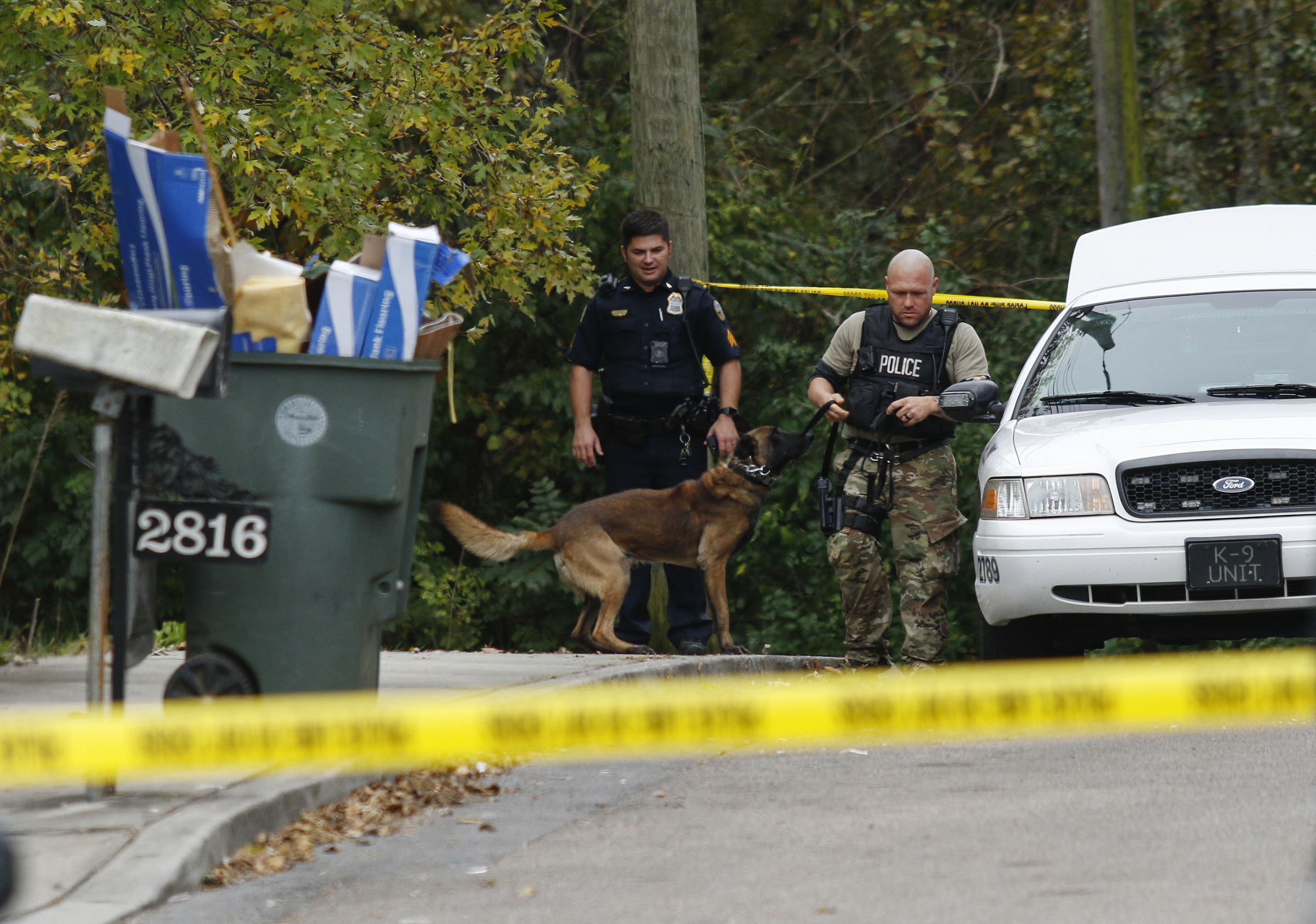 Chattanooga police investigate a shooting in the 2800 block of Cannon Avenue on Wednesday, Nov. 1, 2017, in Chattanooga, Tenn. A single victim was transported by ambulance to an area hospital with non life-threatening injuries, according to Chattanooga Police spokesperson Rob Simmons.