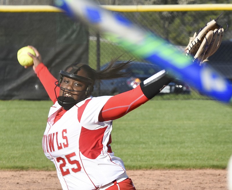 Ooltewah's Kayla Boseman winds to throw in the second inning on her way to a 5-inning no-hitter against Soddy-Daisy on Tuesday.