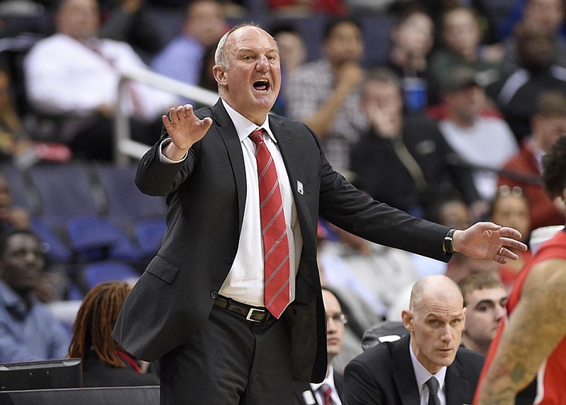 Former Ohio State men's basketball coach Thad Matta, shown during a game against Rutgers in the 2017 Big Ten tournament, had declined an offer to lead the Georgia Bulldogs.