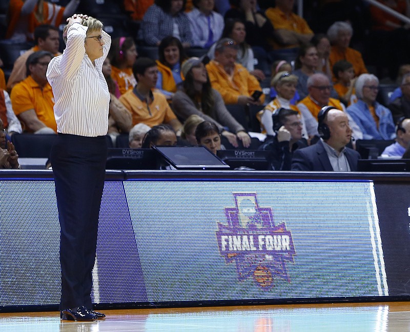 Tennessee head coach Holly Warlick watches the second half of a second-round game against Oregon State in the NCAA college basketball tournament Sunday, March 18, 2018, in Knoxville, Tenn. (AP Photo/Wade Payne)