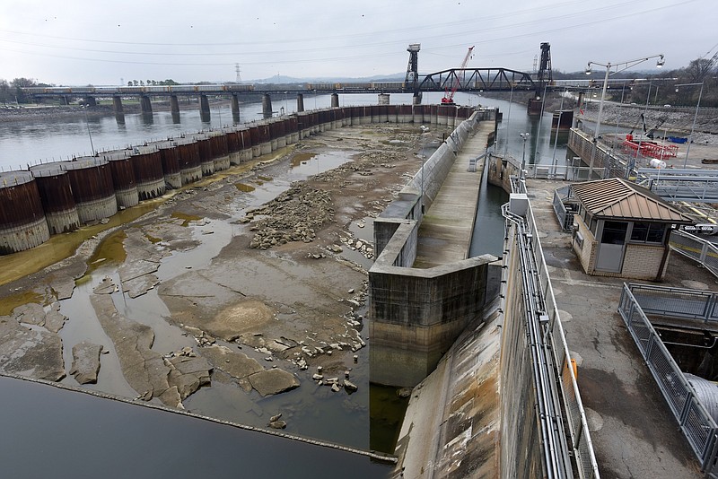 This is the coffer dam at the Chickamauga Lock Replacement Project at Tennessee River mile 471 in Chattanooga, Tenn., Feb. 28, 2017. The water was recently pumped out of the coffer dam to expose the river bed where it will be excavated to prepare for future construction of the new 110-foot by 600-foot navigation lock. (USACE photo by Lee Roberts)