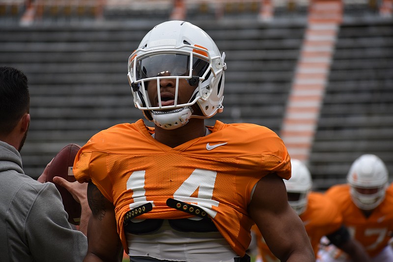  Linebacker Quart'e Sapp works through a drill before Tennessee's scrimmage on April 7 at Neyland Stadium in Knoxville.
