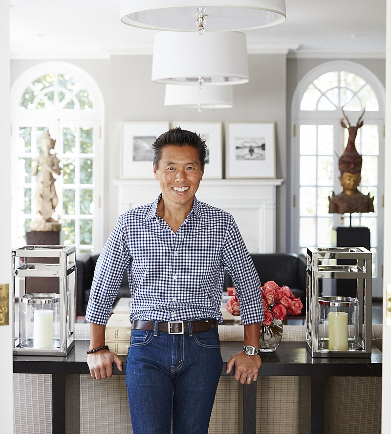 Vern Yip returns for one episode of the new season of "Trading Spaces" on TLC.