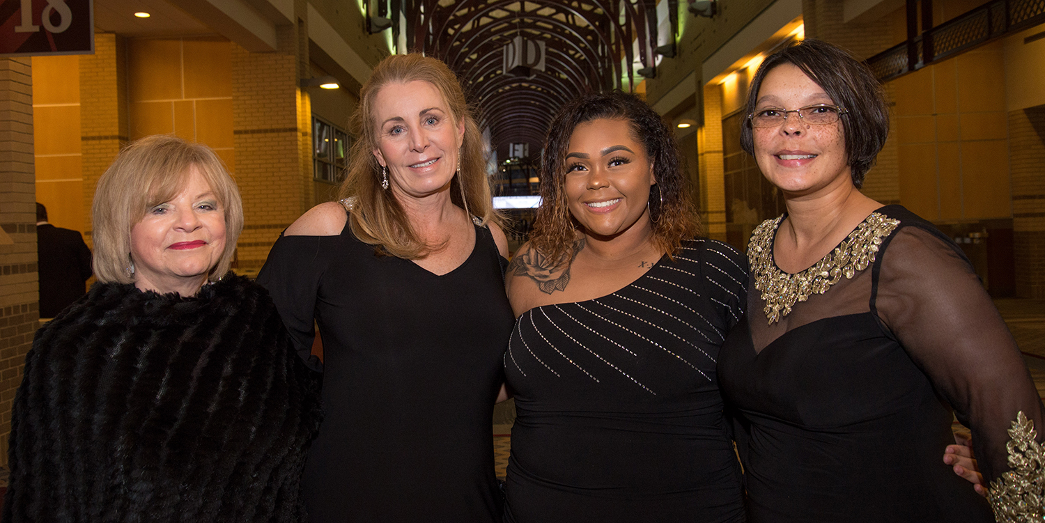 Toni  Ketterman, Carla Polk, Jakira Westmoreland, and Lisa Johnson