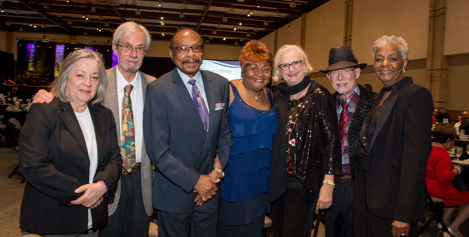 Dixie & David Riall, Richard & Alice Williams, Marty & Moe Mitchell and Pat Lott