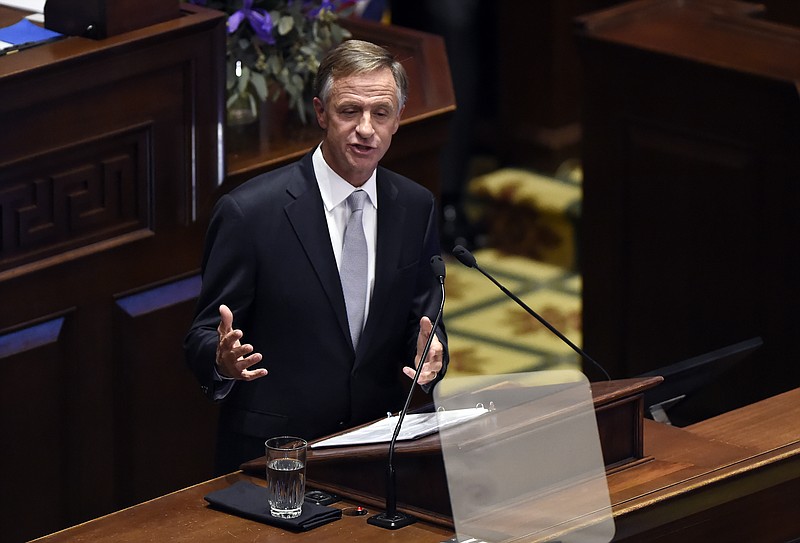 Tennessee Gov. Bill Haslam gives his annual State of the State address to a joint convention of the Tennessee General Assembly, Monday, Jan. 29, 2018, in Nashville, Tenn. (AP Photo/Mark Zaleski)