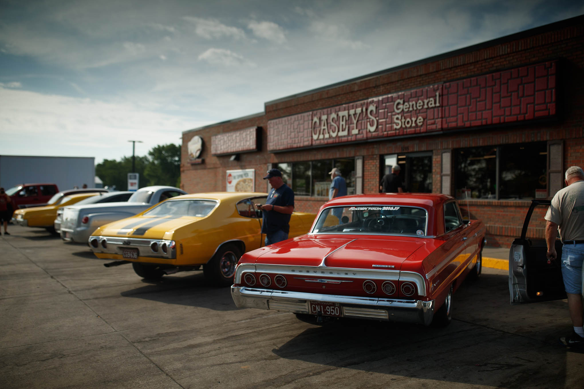 Participants in the HOT ROD Power Tour.