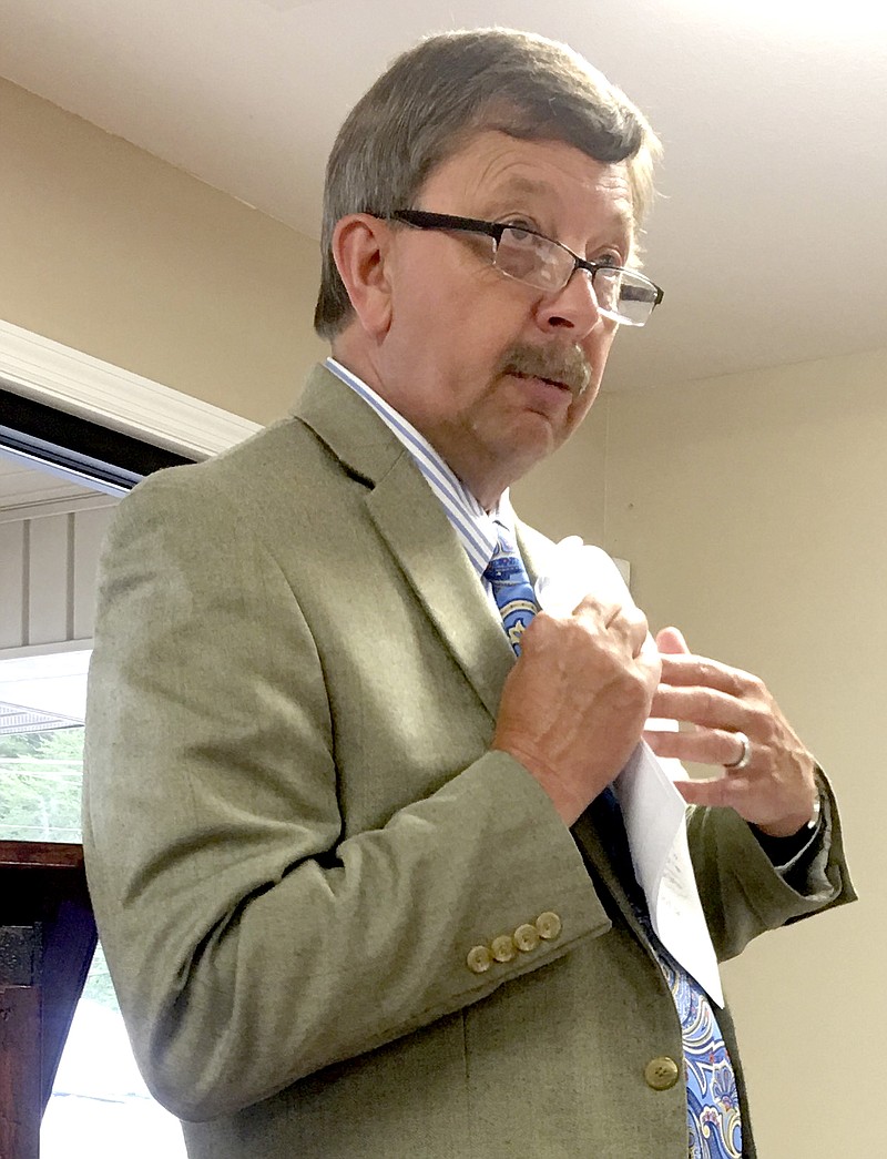 Marion County Mayor David Jackson explains the change orders needed for the project to the Marion County Commission at its meeting on Tuesday.