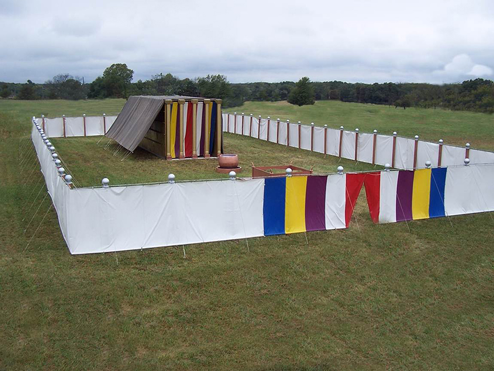 The Messiah's Mansion courtyard is 50 cubits (75 feet) wide by 100 cubits (150 feet) long, based on the guidelines in Exodus 38:9-20. The courtyard curtain is made of white linen and hung on 60 pillars made of wood and overlaid with brass.