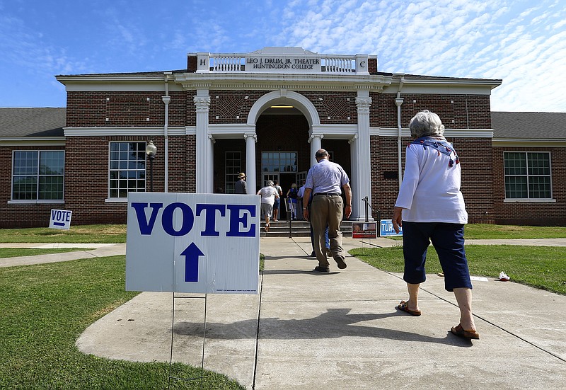 Alabama Primary Governor
Image ID : 18156554485861
Voters arrive to cast their ballots during the Alabama Primary election at Huntingdon College, Tuesday, June 5, 2018, in Montgomery, Ala. (AP Photo/Butch Dill)