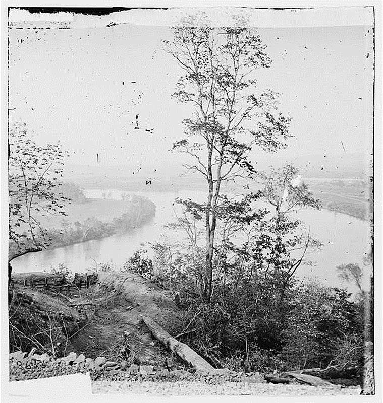 This view shows Moccasin Bend from Confederate positions on Lookout Mountain.