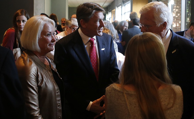 Gubernatorial candidate Randy Boyd, center, mingles during the Hamilton County Republican Party's annual Lincoln Day Dinner at The Chattanoogan on Friday, April 27, 2018 in Chattanooga, Tenn.