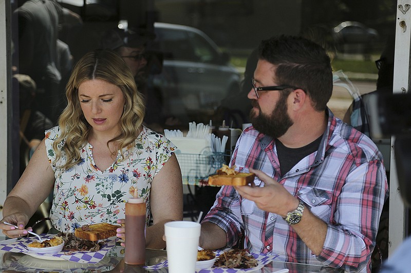 Rutledge and Damaris Enjoying Purple Daisy Food, as seen on Southern & Hungry, Season 2.