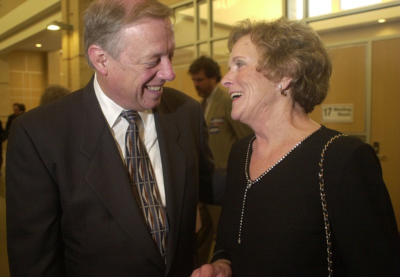 Former U.S. Rep. Marilyn Lloyd, right, shares a laugh with former Gov. Phil Bredesen at a previous Kefauver Dinner, a Democratic fundraiser