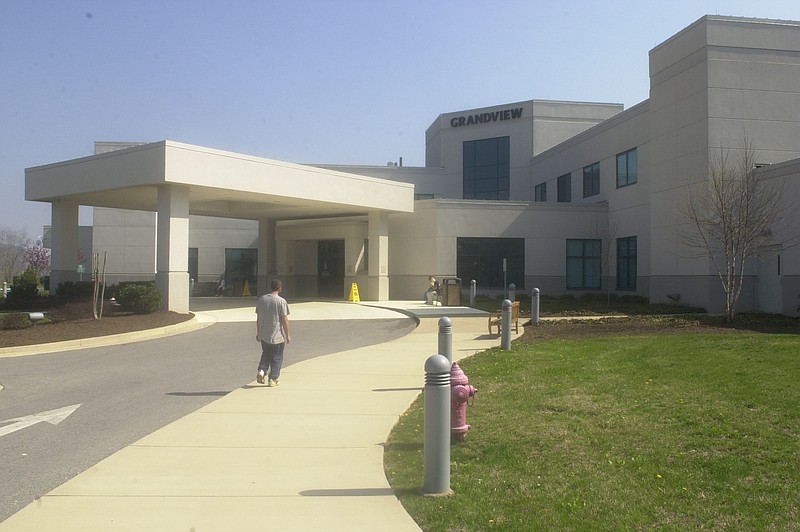 The onetime Grandview Medical Center in Jasper, Tennessee, no longer is an in-patient facility but maintains a 24-hour emergency room and out-patient services as Parkridge West Hospital.