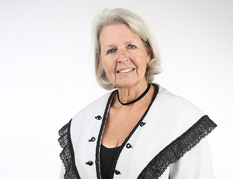 Linda Mines poses for a photo Thursday, October 4, 2018 at the Chattanooga Times Free Press in Chattanooga, Tennessee. 