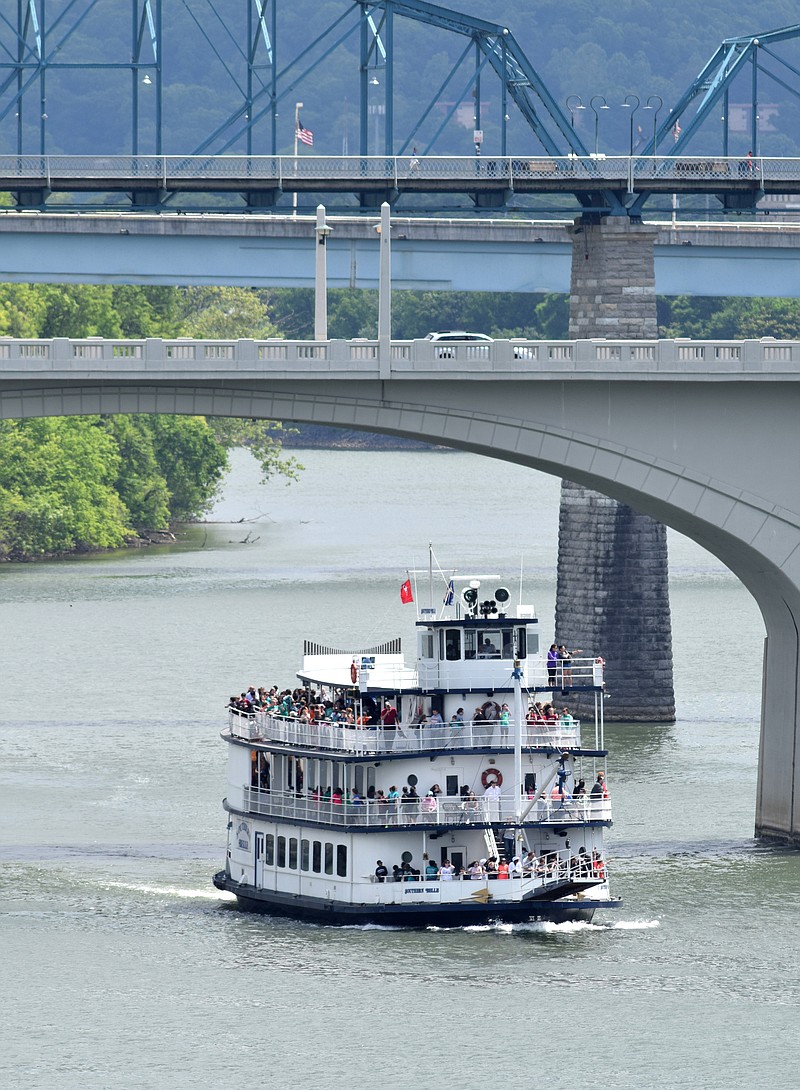 The Southern Belle riverboat will offer a 7 p.m cruise Friday night for passengers who want a front-row seat at Holiday Cheer at the Pier.