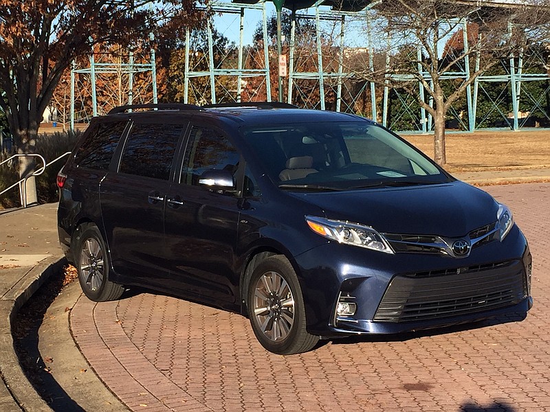 2018 toyota sienna all wheel cheap drive minivans