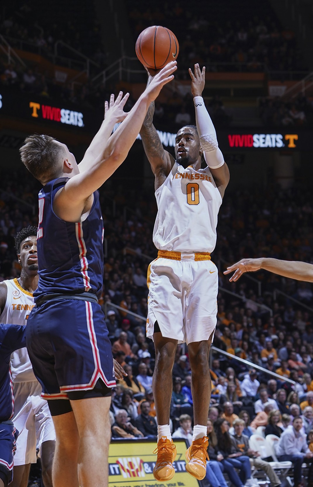 Tennessee's Jordan Bone shoots a jumper during the third-ranked Vols' 83-70 win against Samford on Wednesday night in Knoxville. Bone had collegiate career highs of 24 points and 11 assists to lead the Vols to victory.