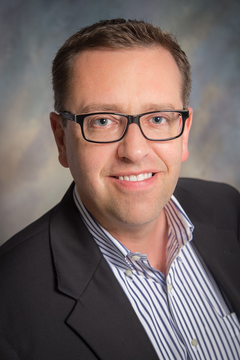 Eight ways to social at networking events