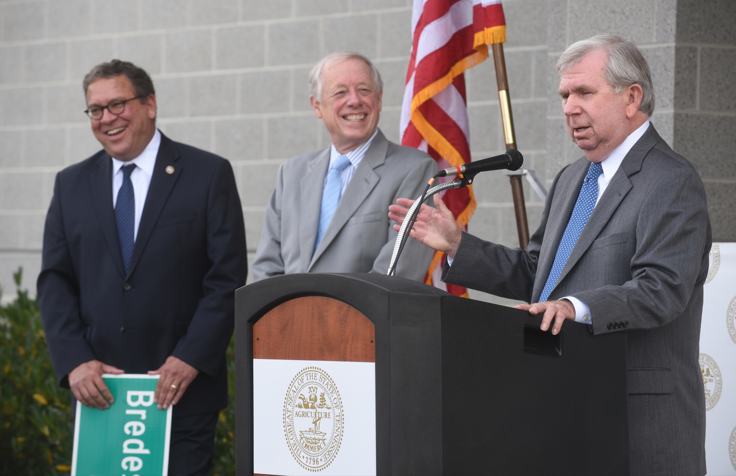 Staff Photo by Angela Lewis Foster /
Former Hamilton County Mayor Claude Ramsey, right, speaks as House Majority Leader Gerald McCormick, left, and former Governor Phil Bredesen listen during an event at the TDOT Transportation Management Center in Chattanooga, Tenn., on Thursday, October 29, 2015, to name the exit 9 Interchange on I-75 after Bredesen and Ramsey.