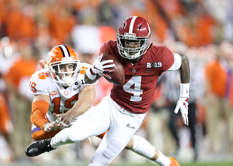 Alabama sophomore receiver Jerry Jeudy was among the lone bright spots for the Crimson Tide during Monday night's 44-16 loss to Clemson, catching five passes for 139 yards and a touchdown.