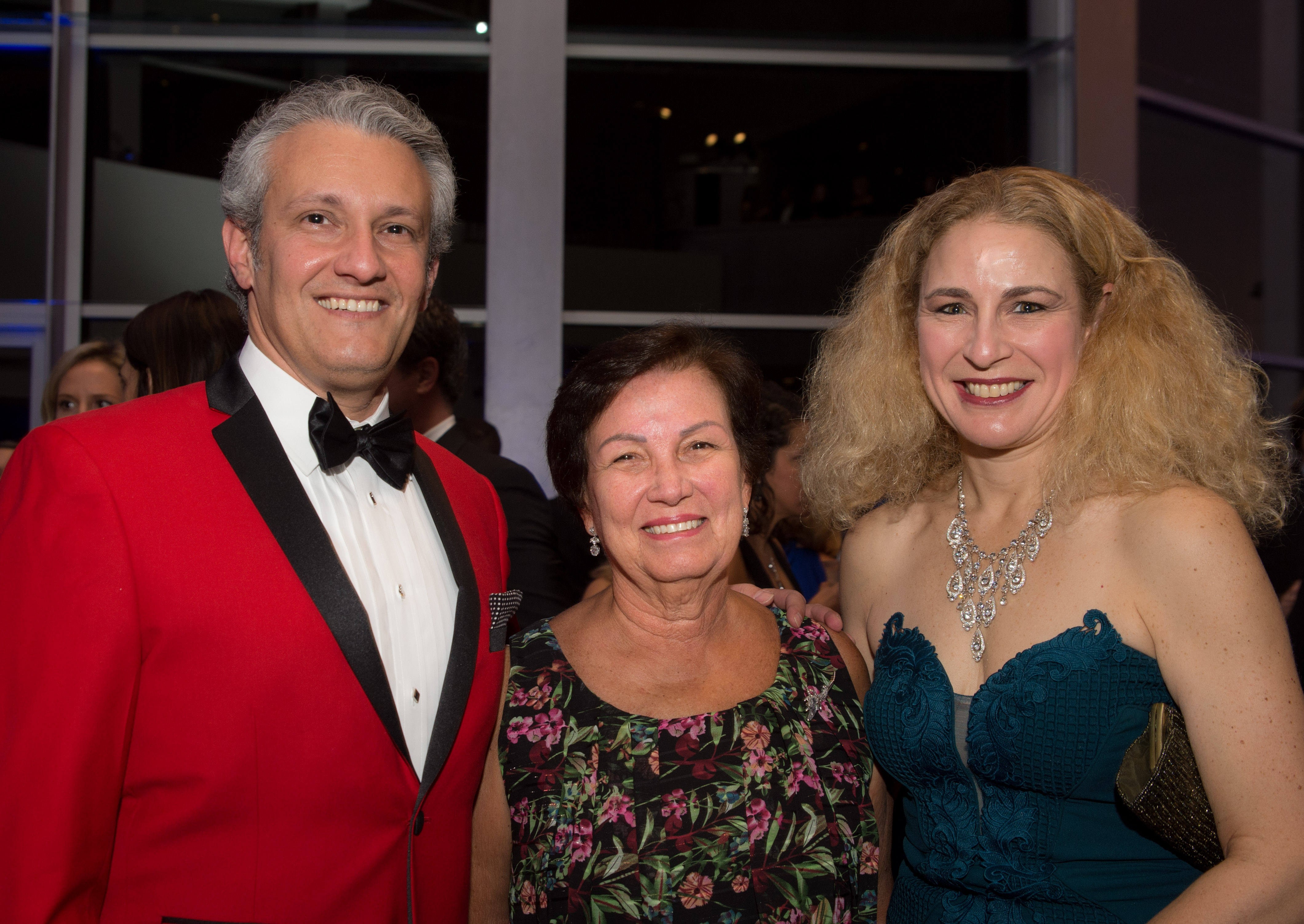 Carlos Baleeiro, Ana Lucia and Jennifer Baleeiro