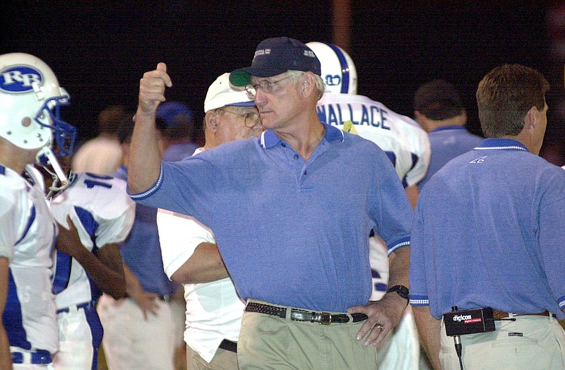 Former Red Bank football coach Tom Weathers will be inducted into the TSSAA Hall of Fame in April, the state's high school sports sanctioning body announced Thursday.