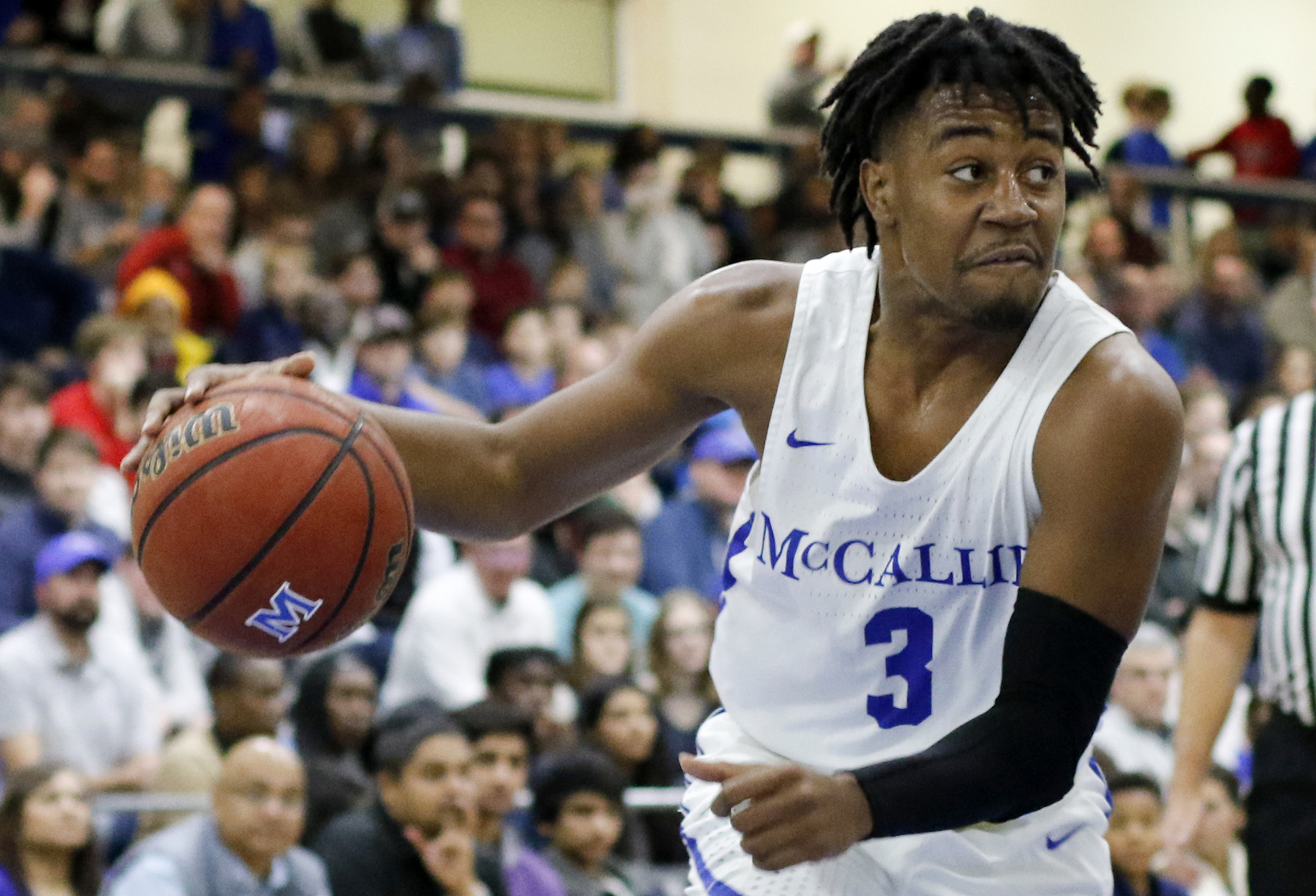 McCallie's Shannon Walker (3) drives against IMG Academy during The McCallie Dr Pepper TEN Classic at the Walker Forum on the campus of the McCallie School on Friday, Feb. 1, 2019 in Chattanooga, Tenn.