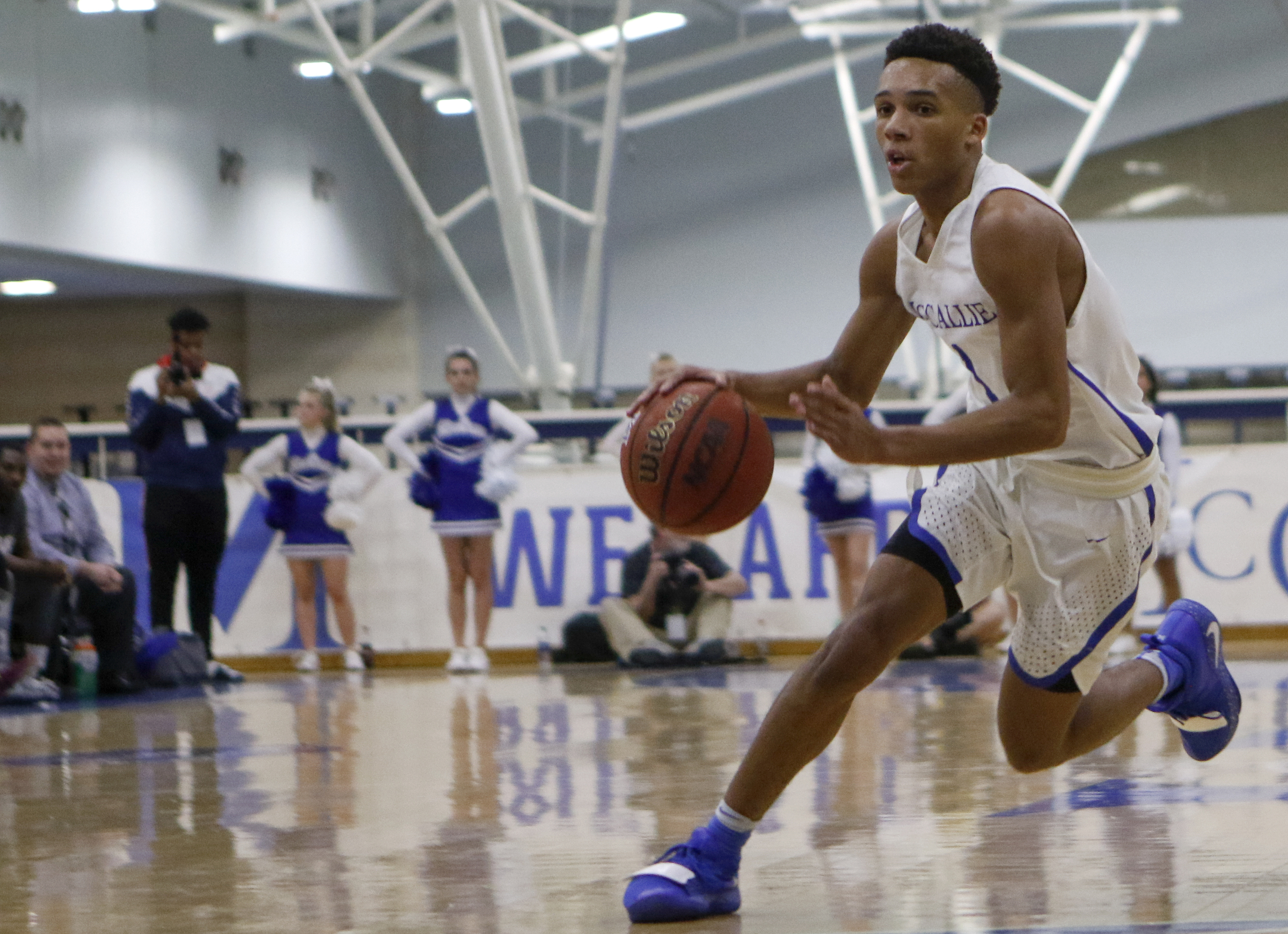 McCallie's Eric Rivers (1) drives against IMG Academy during The McCallie Dr Pepper TEN Classic at the Walker Forum on the campus of the McCallie School on Friday, Feb. 1, 2019 in Chattanooga, Tenn.
