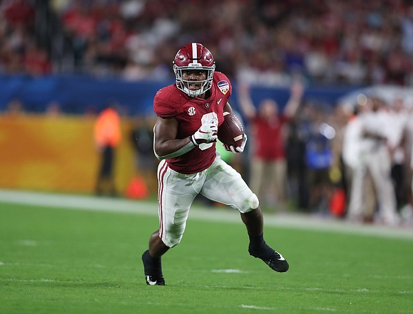 Among Alabama running backs, Josh Jacobs is the 'total package'