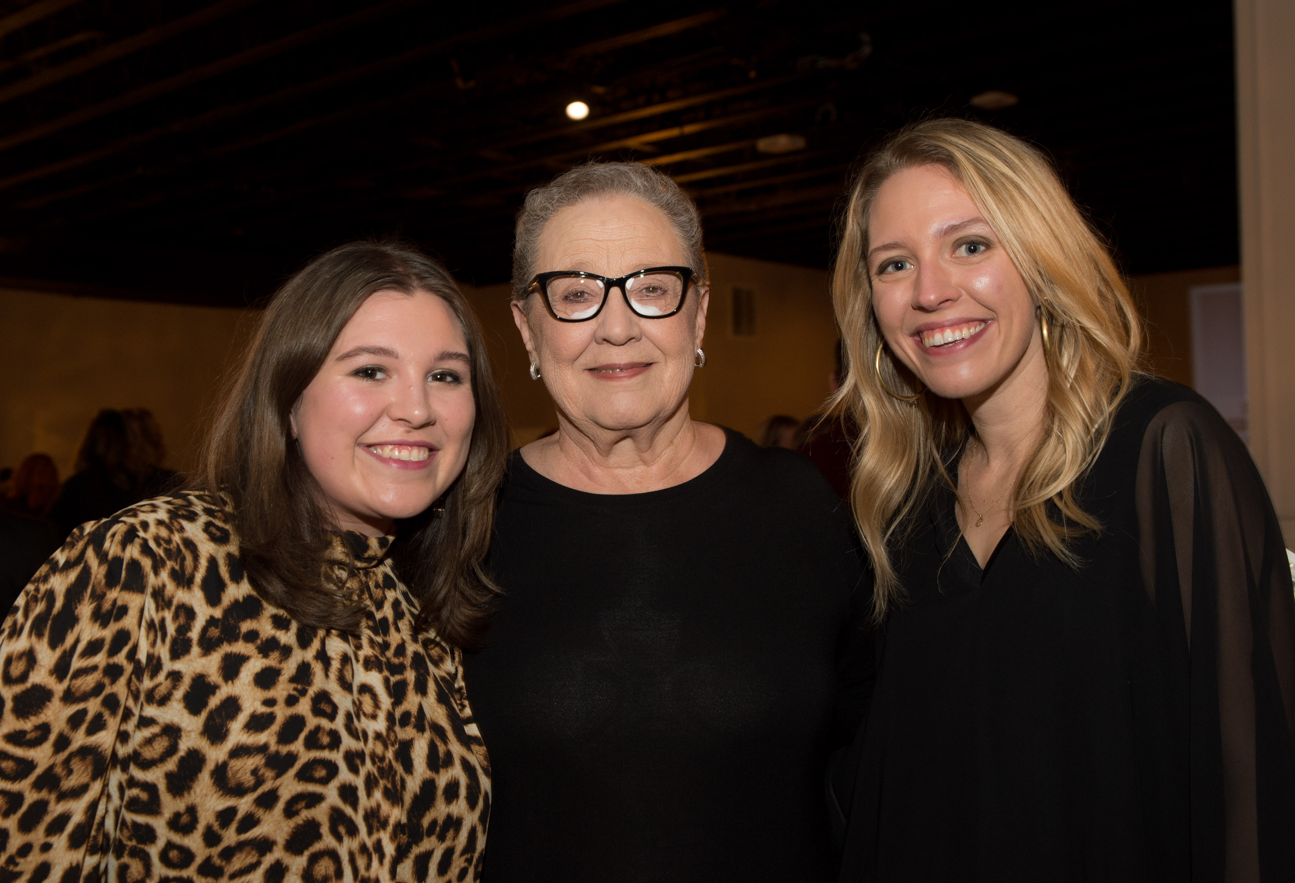 Taylor Thomas, Judy Kimbro and Caroline Thomas