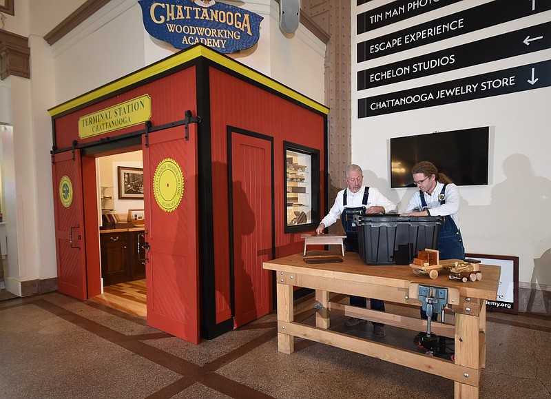 Chattanooga Woodworking Academy opens retail store in lobby of historic