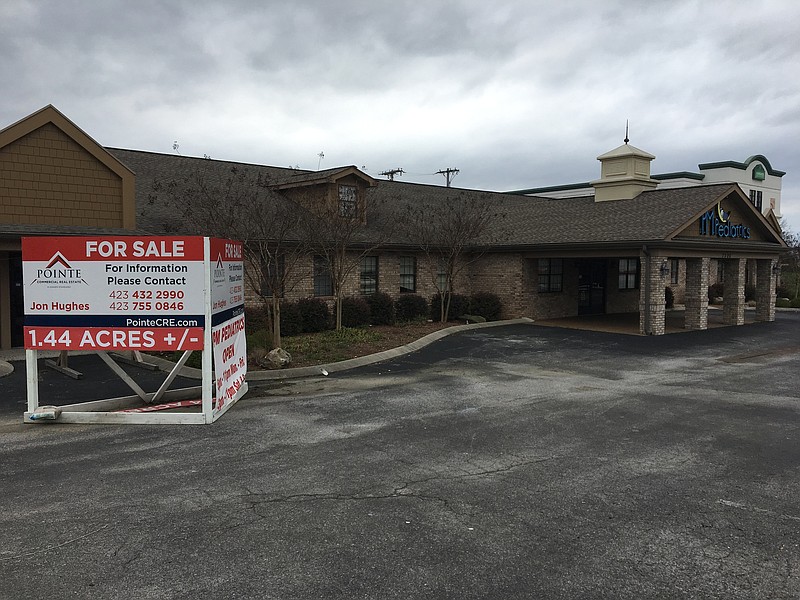 The existing PM Pediatrics on Shallowford Road is relocating Saturday to the Lifestyle Way complex across the street. The building that houses the clinic, which was originally built in 1989 as a Country Place restaurant, is listed for sale for $2.8 million