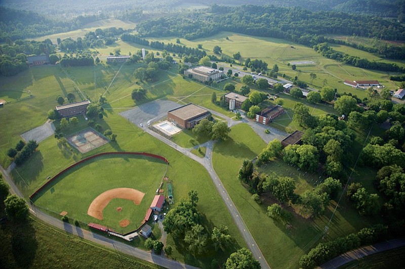 Trustees vote to close Hiwassee College in Madisonville, Tennessee [document] Chattanooga