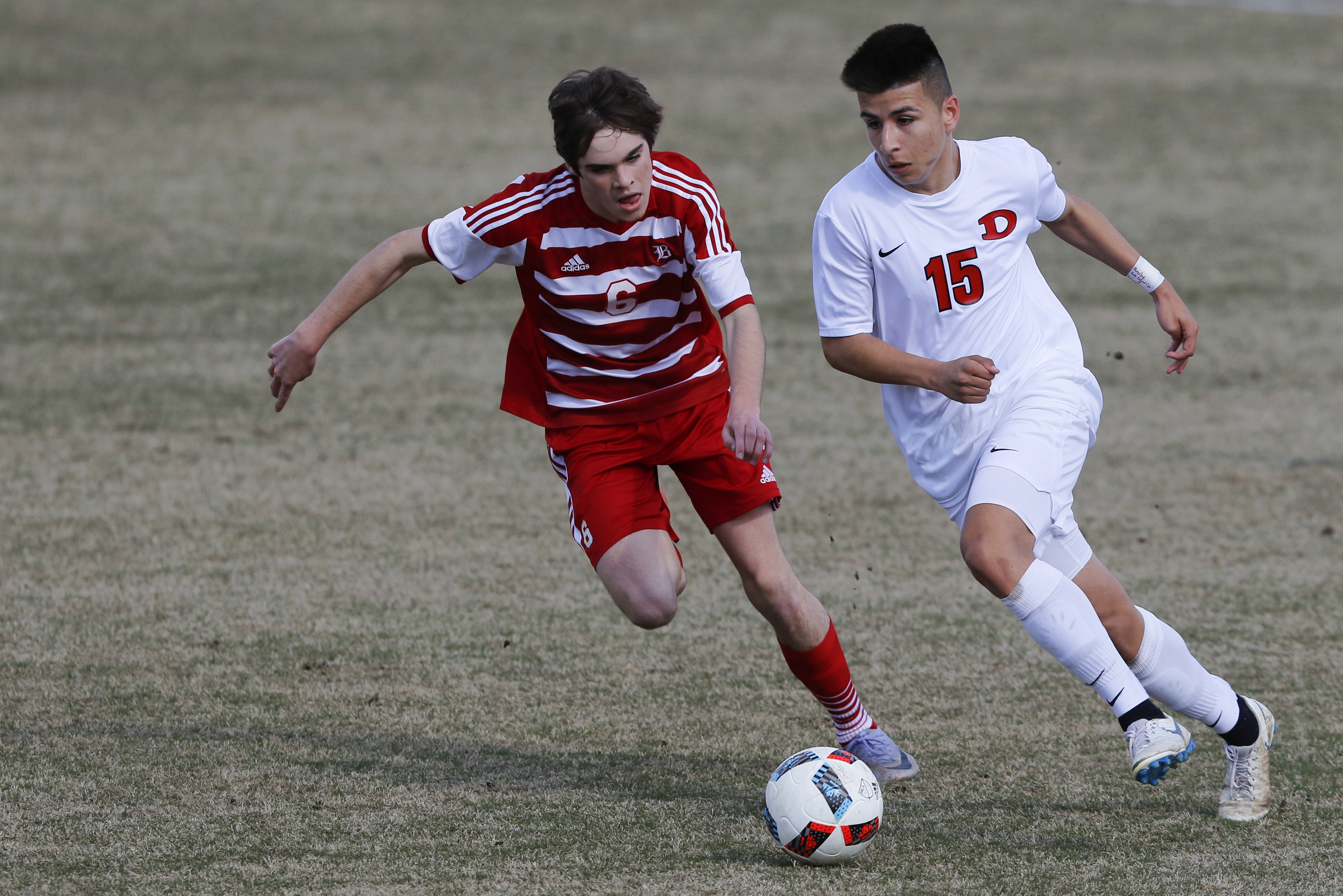 Dalton's Nathan Rincon (15) works against Baylor's Aiden Yelton (6) at Baylor School on Tuesday, April 2, 2019 in Chattanooga, Tenn.