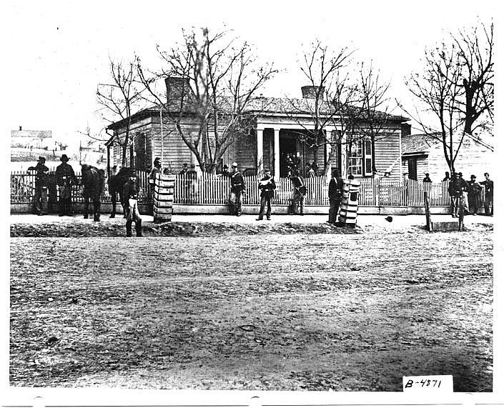 The old Richardson's house, that served as headquarters to Gen. William Rosecrans during the Civil War and the battles for Chattanooga, was in the 300 block of Walnut Street. / Photo courtesy of The Public Library