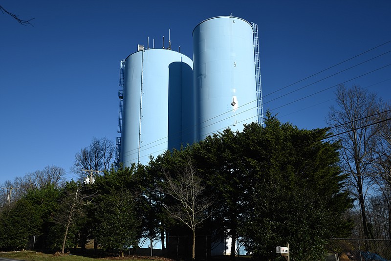 Water towers stand on James Boulevard on Signal Mountain. Town councilors voted April 22 to keep its municipal water system rather than selling it to another company.