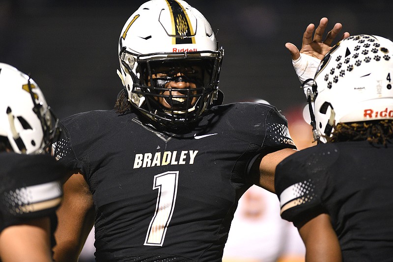Former Bradley Central all-star linebacker Jay Person (1) is transferring to UTC from Appalachian State.