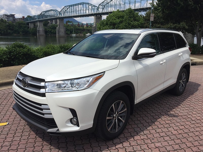 The 2019 Toyota Highlander still looks fresh six years into the current design cycle.