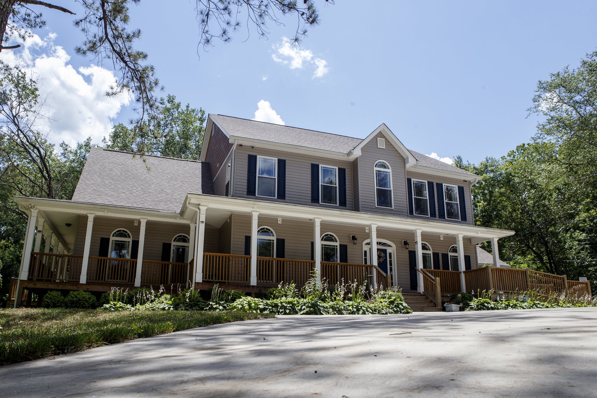 St. Francis Cottage sits on property that is surprisingly secluded, considering the bed-and-breakfast inn is within a mile and a half of Hamilton Place, the largest shopping mall in East Tennessee.