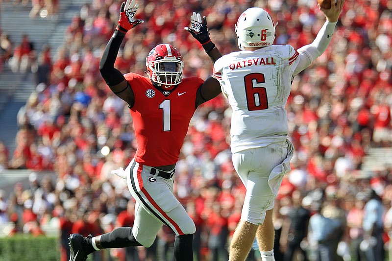 Former Georgia outside linebacker Brenton Cox has transferred to Florida and went through Friday's practice with the Gators. / Georgia photo/Jim Hipple