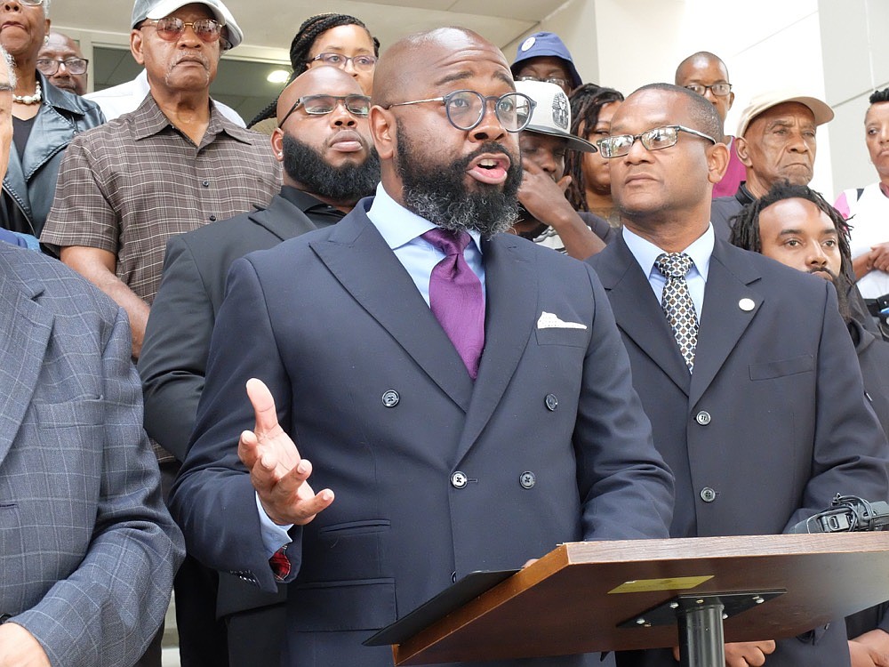 Hamilton County pastors, concerned residents call on district attorney ...