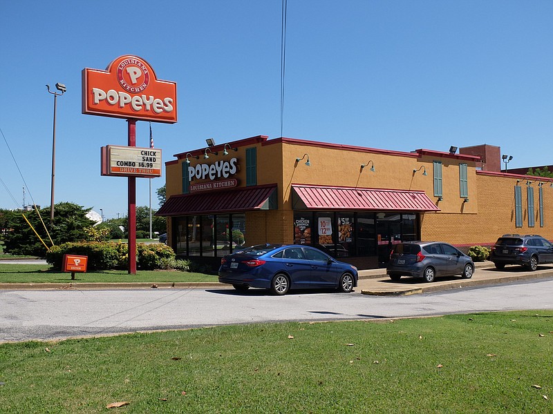 Staff photo by Tim Barber/ The Popeyes Louisiana Kitchen restaurant is crowded with plenty of drive-through and dinning room business at 12:30, Thursday, Aug. 29, 2019.