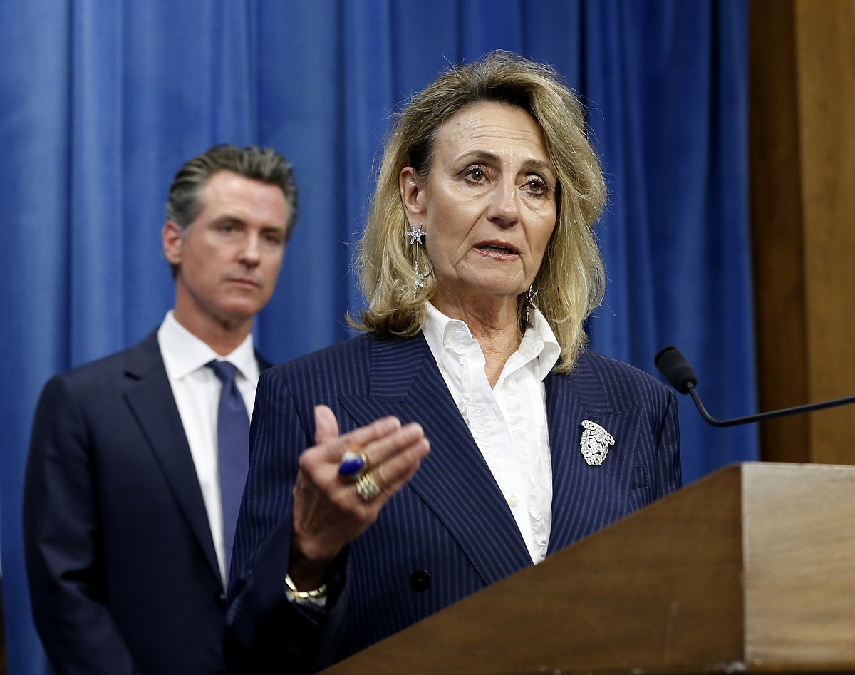 Janey Rountree California regulator criticizes utility over power outages ...